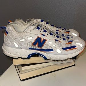 New Balance 827 Abzorb Sneakers Shoes White Orange Blue Mens Size 9.5 D